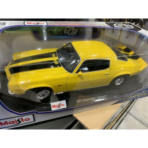 1/18 シボレー カマロ 黄色 イエロー Chevrolet Camaro Z28 yellow