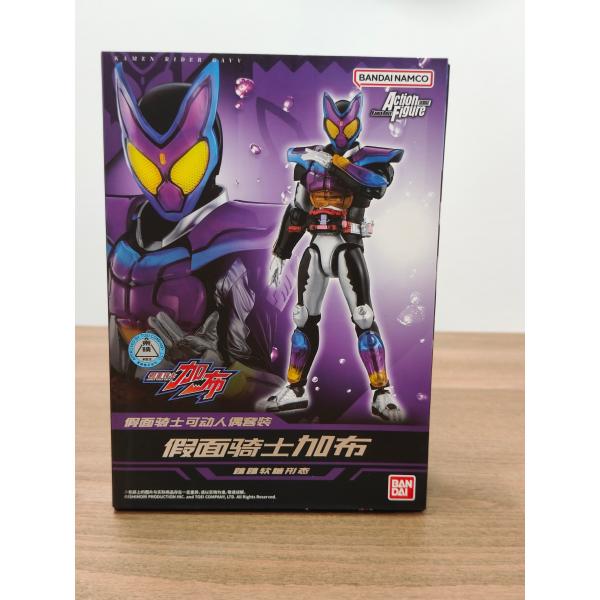 仮面ライダー ガヴ アクションフィギュア 中国バンダイ 限定 : 大阪
