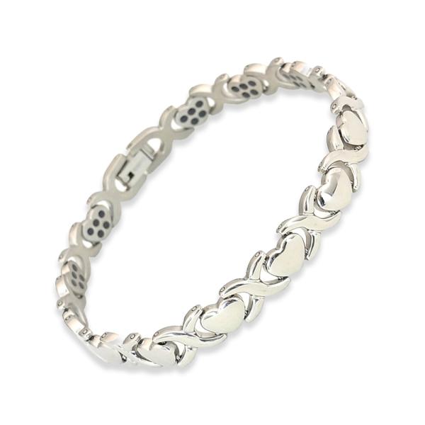 訳ありの理由ですが、専用ボックスが破損しておりましたため専用ボックスを取外しているだけとなっております。ご理解を賜ります様よろしくお願い致します。サイズ（約）長さ21.5cm 幅0.8cm 厚さ0.2cm重量約14g素材・材質チタンゲルマニ...