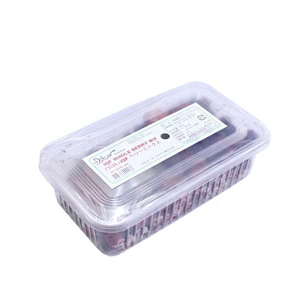 ラズベリー、ブルーベリー、ストロベリー、ブラックベリーの4種のベリーをミックスしました。タルトやジャムなど幅広くお使い頂けます。