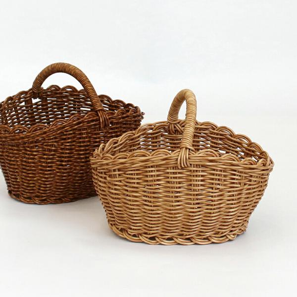 バスケット かご 収納 小物入れ ハンドル ナチュラル 樹脂製ラタン 水洗い ユティル オーバルワンハンドルバスケット Sサイズ