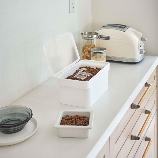 �y�b�g�t�[�h���� ���K�i TOWER �^���[ ���y�b�g�t�[�h�X�g�b�J�[ 1.5kg �y�ʃJ�b�v�t�� �y�b�g�p�i �y�b�g�t�[�h�ۑ��e�� �R����� �z���C�g