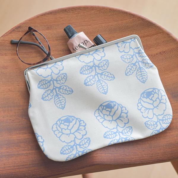 マリメッコ　がま口ポーチ　ヴィヒキルース Amazon | マリメッコ ヴィヒキルース がま口ポーチ/ピンク×オフ