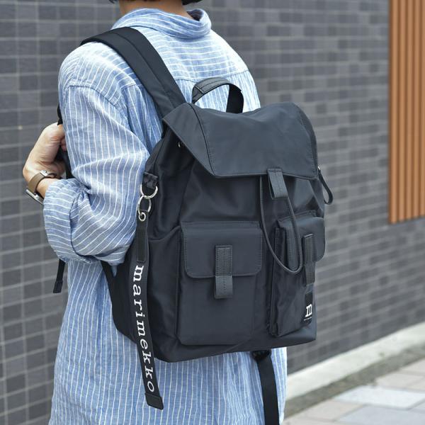 marimekko（マリメッコ） バックパック エブリシング L 無地 ブラック