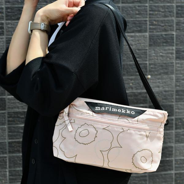 ス*ン様 日本限定 マリメッコ ショルダーバッグ Imprint Crossbody Unikko ショルダーバッグ | Maija Isola