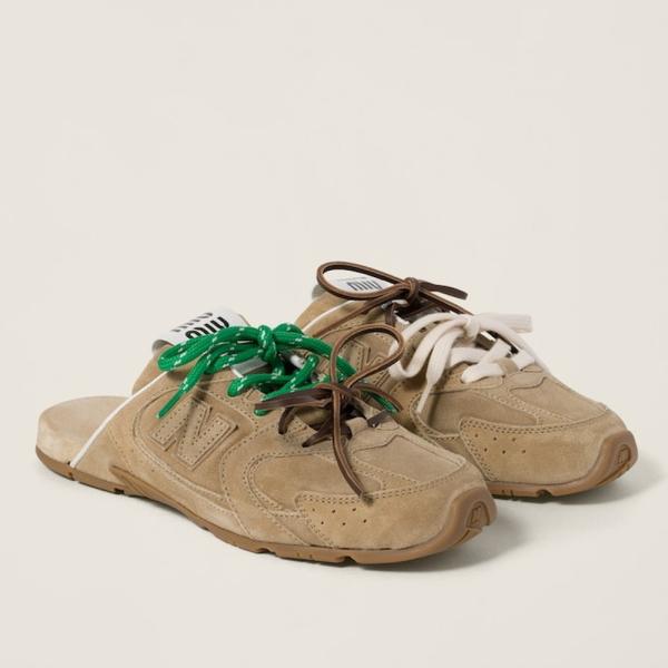 miumiu プルームスエードミュール 新品未使用 miu miu（ミュウミュウ） MIU MIU New Balance x Miu Miu 530 SL