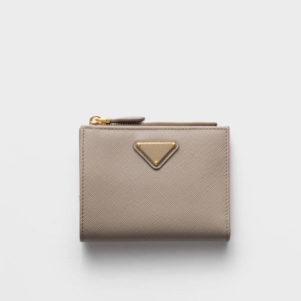 【新品未使用】PRADA サフィアーノトライアングル 財布 PRADA サフィアーノトライアングル財布【安心の国内買付】 (PRADA