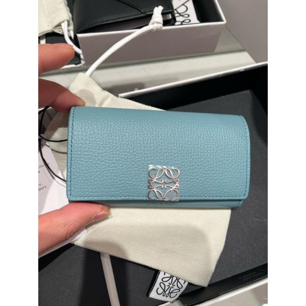 LOEWE 【即納】ロエベ 2025春夏 レディース アナグラム キー LOEWE 【即納】ロエベ 2025春夏 レディース アナグラム キー