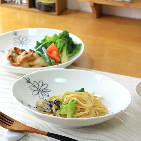 ☆おはな☆新品未使用kei condo パスタ皿7寸ヴェルデ1枚 フラワーライン 7寸楕円パスタ鉢 国産 美濃焼 料理が映える素敵な花