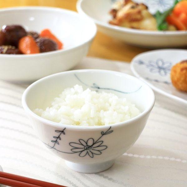 フラワーライン 飯碗 国産 美濃焼 料理が映える素敵な花模様 ご飯茶碗