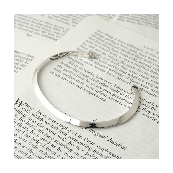 Garden of Eden TRIANGLE SILVER BANGLE