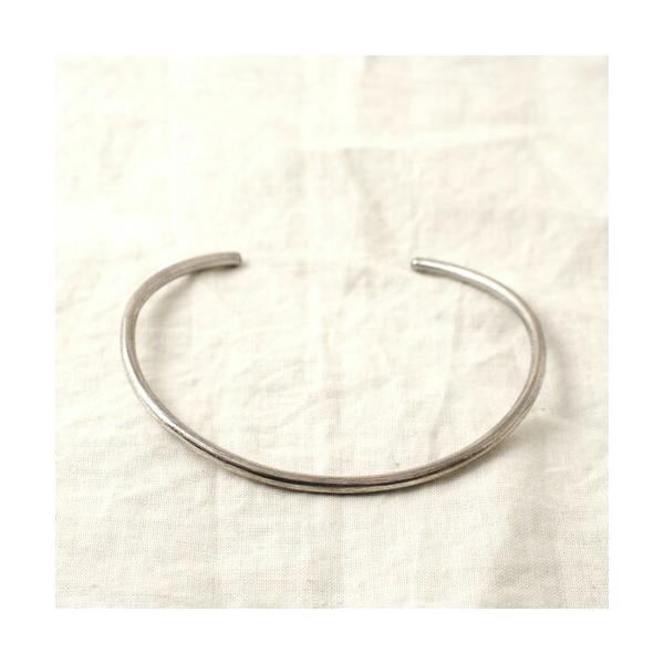 mollive SIMPLE BRACELET 佐藤健さん着用