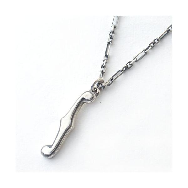 Vantique  IMAGINE F-HOLE NECKLACE