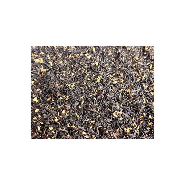 キンモクセイの優しい香り桂花とはキンモクセイのこと。広東省英徳市産の英徳紅茶にキンモクセイの香りを移しました。黄色の可愛らしい小さな花が目を惹く桂花紅茶。桂花の優しい香りと、落ち着いた口当たりの英徳紅茶が心地良い味わいです。