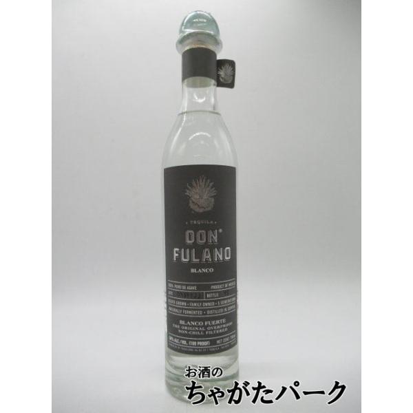 養分が高いハリスコ州ロスアルトスの赤土で育ったアガベ(日本名:リュウゼツラン)によって造られた最高級の味です。アガベの深みのある香りとクリーンなボディ。洗練された蒸留法により、最上級のカクテルを作り出せるような滑らかな舌触りが生み出せるので...