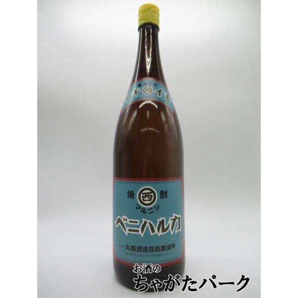 みんなが飲みたい一本を求めた焼酎。口に含むとお芋さんの香りがブフォっと包み込む。焼き芋を頬張っているような感覚の焼酎を目指して造られました。今回のヤキイモマルニシベニハルカはより焼き目をつけて焼いていただき、香ばしさとベニハルカの甘さのバラ...