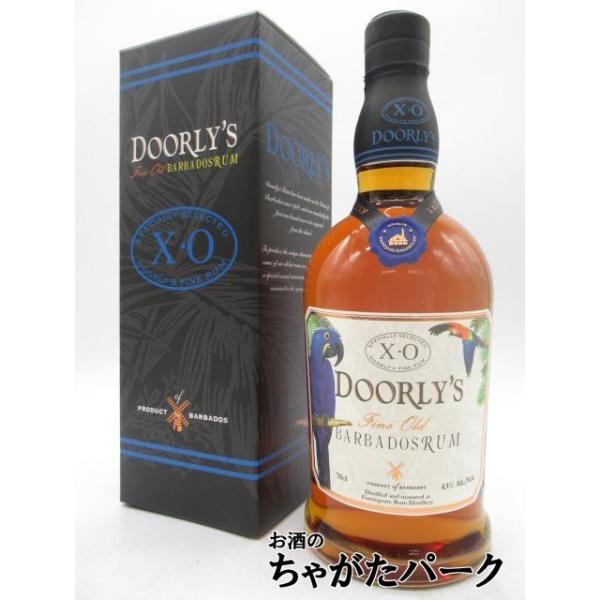 ポットスチルとコラムスチルのラムをブレンドし、アメリカンホワイトオークで5年間の熟成の後、オロロソシェリーカスクでさらに1〜3年熟成させ、まろやかな複雑さを実現。 一切砂糖を添加しない伝統的なラムであり、親しみやすく、バランスのとれた典型的...