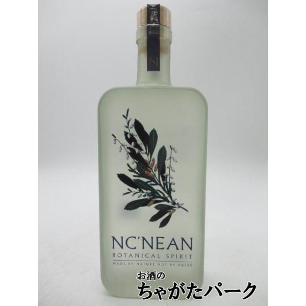 ノックニーアンのニューメイク(熟成前のウイスキー)を、キンタイア半島にあるGINの蒸留所でたっぷりのボタニカルを加え3度目の蒸留を行います。ニューメイクの甘い風味と天然ボタニカルの爽やかかつ複雑なアロマが気分をリフレッシュさせてくれます。ベ...