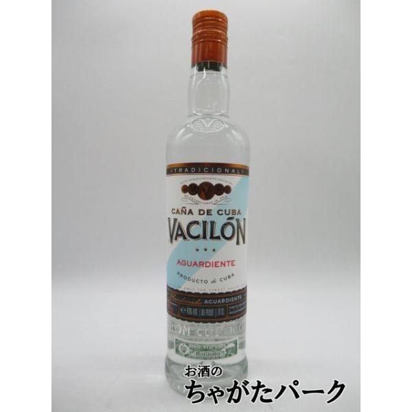 1回蒸留のアグアルディエンテ。フレッシュなさとうきびジュース、ハーブとシトラスの香り。初めに上品な甘さがあり、オリーブと塩、フィニッシュは辛く、少し白コショウがあります。ホワイトラムとは違うニュアンスがあり、キューバカクテルの“ドラケ”や“...