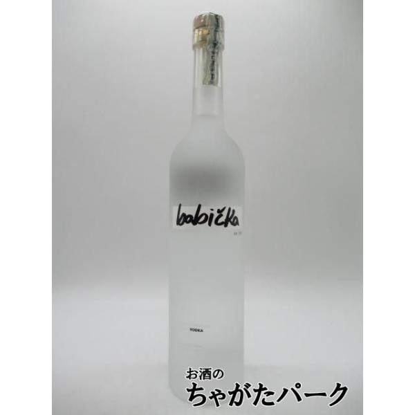 チェコ共和国の最古の蒸留所（1518年）で、500年以上の歴史を持つ魔女の秘薬を現代に甦らせました。 ニガヨモギ、ハーブ、スパイスを独自に調合したユニークな蒸留方法で、職人が造り出した 「無添加・グルテンフリー」のプレミアムウォッカです。ニ...