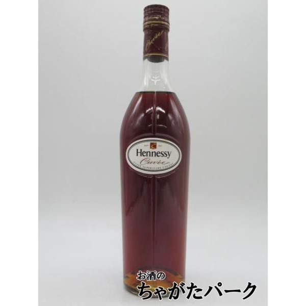 [コニャック]懐かしいあの頃の味わいをどうぞ。●●[古酒]における注意点●●年数経過品の為、ラベルやボトルの汚れ、また液面低下が見られる場合があります。画像でご判断の上でお買い求めください。またキャップがコルク栓の場合は開栓時に砕ける可能性...