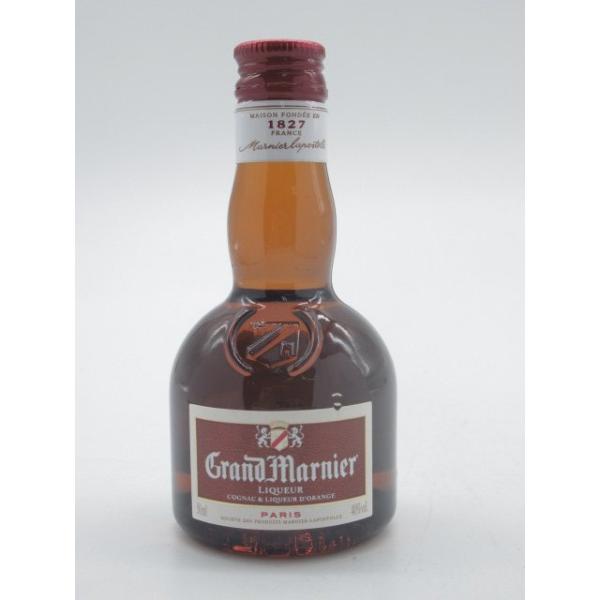 厳選されたコニャックと、ハイチ産のビターオレンジで造られた一本。オレンジキュラソーの代表格です。【GRAND MARNIER】リキュールバレンタインデー ホワイトデー 母の日 父の日 お中元 御中元 敬老の日 ハロウィン お歳暮 御歳暮 ク...