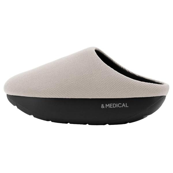 「商品情報」「主な仕様」【履くだけで 体幹エクササイズ】ラウンド状にカーブしたアウトソールが、かかと着地からつま先での蹴り出しまでをガイドし、正しい歩き方へと導きます。下半身の筋肉を効率的に使って歩けるようになるため、いつもの何気ないおうち...