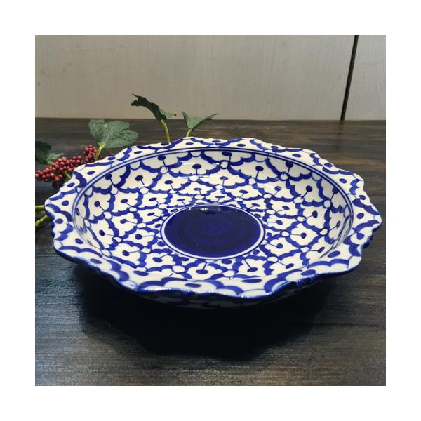 【花型ギザギザ皿 21cm】 花型　お皿 青白食器 盛り皿 陶器　深皿 タイ料理 アジアン料理 タイ雑貨