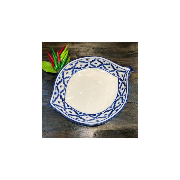 【木の葉型 小皿18cm】お皿 青白陶器 青白食器 取り皿 陶器　小鉢 タイ料理 アジアン料理 タイ雑貨