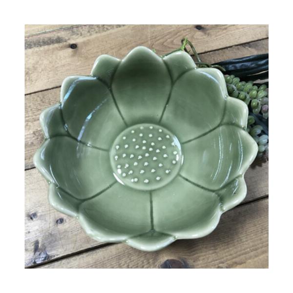 【蓮の花　ボール　17cm】　セラドン陶器　セラドン食器  陶器　タイ料理　 アジアン料理 　タイ雑貨