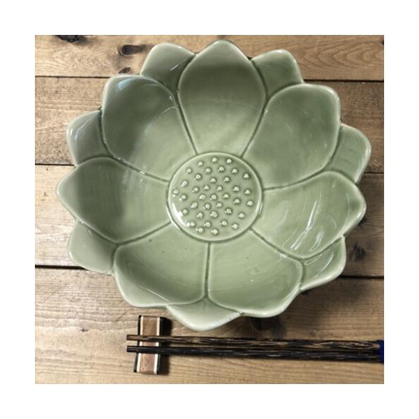 【蓮の花　ボール　20cm】　セラドン陶器　セラドン食器  陶器　タイ料理　 アジアン料理 　タイ雑貨