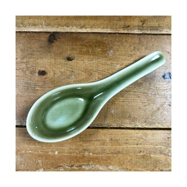 【セラドン　レンゲ13cm】　セラドン陶器　セラドン食器  陶器　バナナ葉っぱ　タイ料理　 アジアン料理 　タイ雑貨