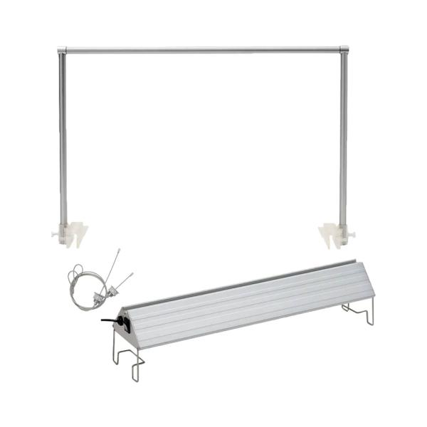 メーカー：アクロ 水槽　ライト　komkeset　アクロ　ＴＲＩＡＮＧＬＥ　ＬＥＤ　ＶＩＶＩＤ　４５０　吊り下げ用ライトスタンド付き　水草育成　熱帯魚　アクアリウム用品　45cm水槽　水草　水草水槽　アクアテラリウム　テラリウム　ビビット　...