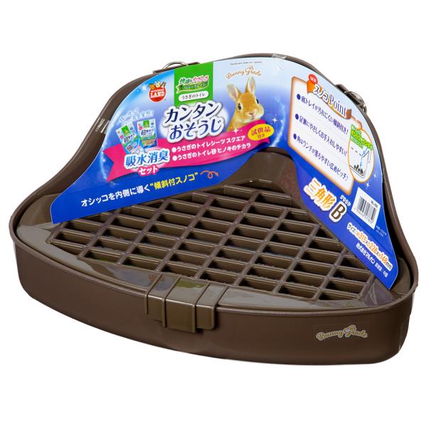 メーカー：マルカン 4906456577850　マルカン　うさぎのカンタンおそうじトイレ　三角形Ｂ　吸水消臭セット　小動物　小動物用品　うさぎ　兎　モルモット　トイレ　トイレ用品　トイレタリー　トイレセット　ウサギトイレ　うさぎ用トイレ　掃...