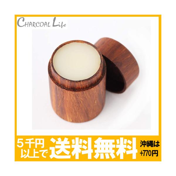 ナイアードビーワックスリップクリームネパールの野生のミツロウとヒマワリオイルをベースに、高山シャクナゲの精油を加えて作ったリップクリームです。天然の保湿成分で、唇をしっとりなめらかに守ります。リップクリームとしてだけでなく、ネイルクリーム、...