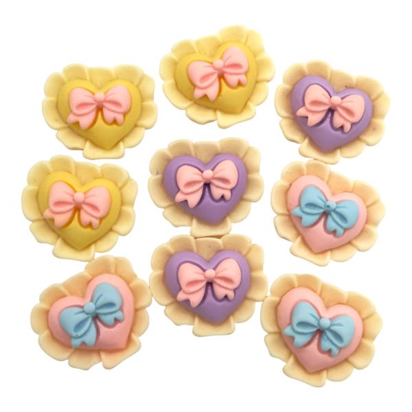 ご覧いただきましてありがとうございます。ピアスやイヤリング、ヘアアクセサリーなど色々な用途でお使いください＾＾【商品説明】（内容数）3個（サイズ）画像参照お願いします（多少の誤差がある場合がございますのでご了承ください）※商品についてのご注...