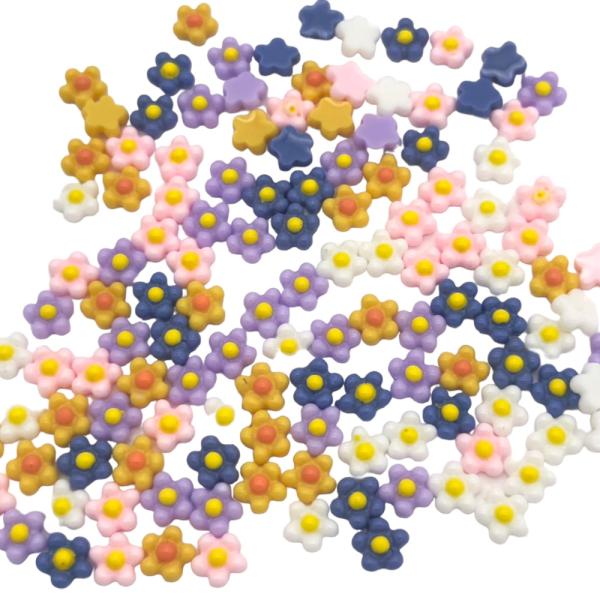 ご覧いただきましてありがとうございます。ピアスやイヤリング、ヘアアクセサリーなど色々な用途でお使いください＾＾【商品説明】（内容数）25個（サイズ）画像参照お願いします（多少の誤差がある場合がございますのでご了承ください）※商品についてのご...