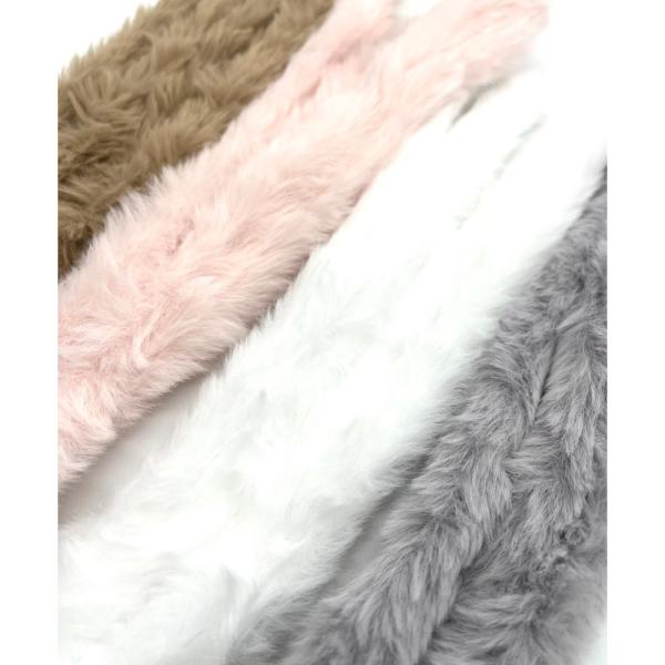 ご覧いただきましてありがとうございます。韓国でバズり中のモールドールのワイヤーモールです。中にワイヤーが入っていて手で曲げたり、ひねったり、巻きつけたりすることでいろいろな形に変わるので、特別な道具がいらず、子供から大人まで手軽にクラフトが...