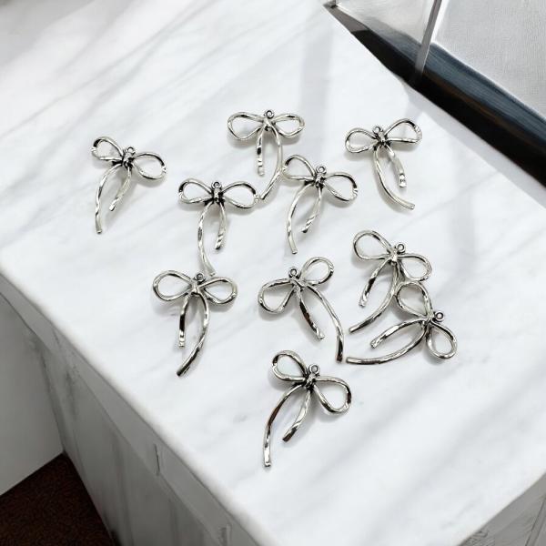 リボン チャーム 10個 シルバー 約3cm アクセサリー パーツ