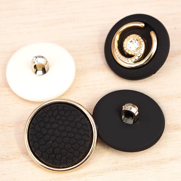 上品なシンプルボタンパーツ4個 ハンドメイド 手芸材料 パーツ