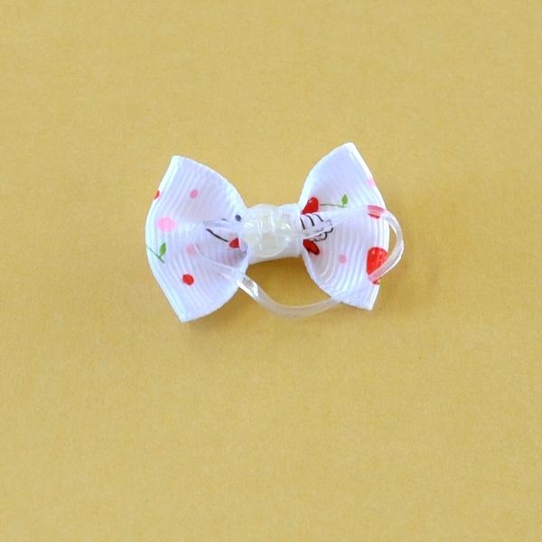 キッズ用 カップケーキ柄グログランリボンの絡まないゴム 4個 ヘア