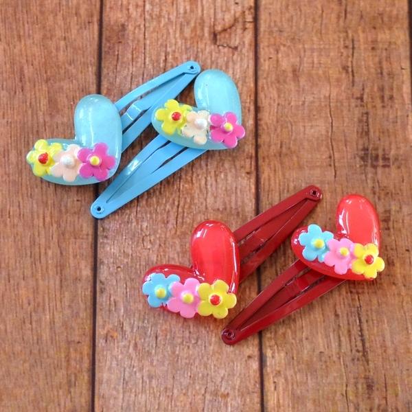 ビーズキラキラいちごちゃんの5センチヘアピン キッズ用 フラワーと