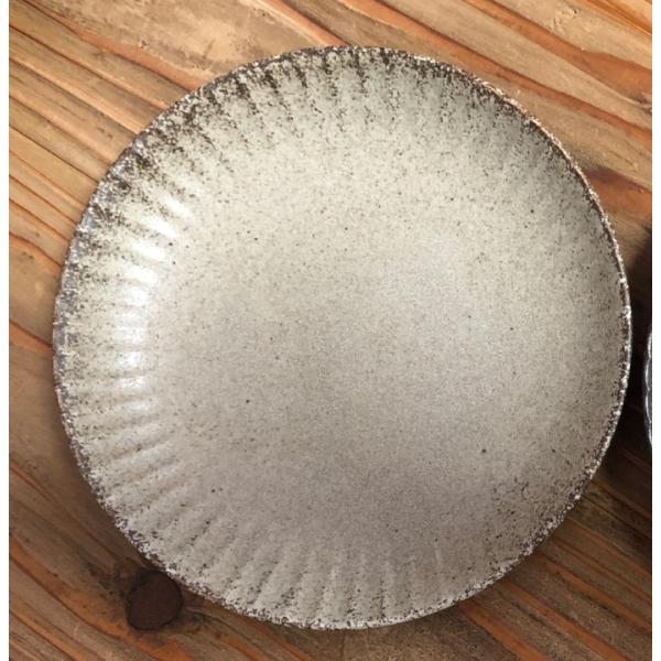 美濃焼 皿 平皿 ベージュ 4枚入り 和食器 窯変 日本製 made in japan mino pottery 和風 電子レンジ 食洗器対応 4pc  4個入り セット おしゃれ かわいい