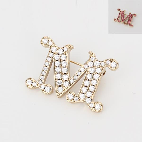 MAX MARA クリスタル ブローチ OPホワイト MAX MARA クリスタル ブローチ OPホワイト MAX MARA クリスタル