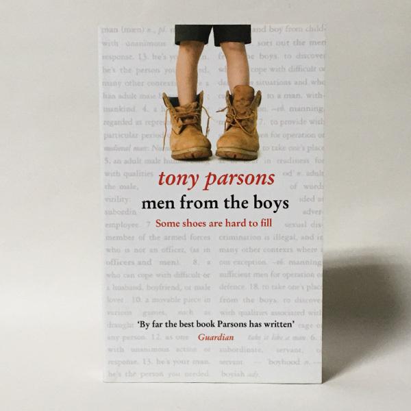 ■種別：中古洋書■著者：Tony Parsons（トニー パーソンズ）■言語：English（英語）※古本ですので相応の使用感やスレ、キズは見られますが、読むにあたっての極端なダメージはありません。