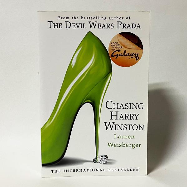 ■種別：中古洋書■著者：Lauren Weisberger（ローレン・ワイズバーガー）■言語：English（英語）※古本ですので相応の使用感やスレ、キズは見られますが、読むにあたっての極端なダメージはありません。