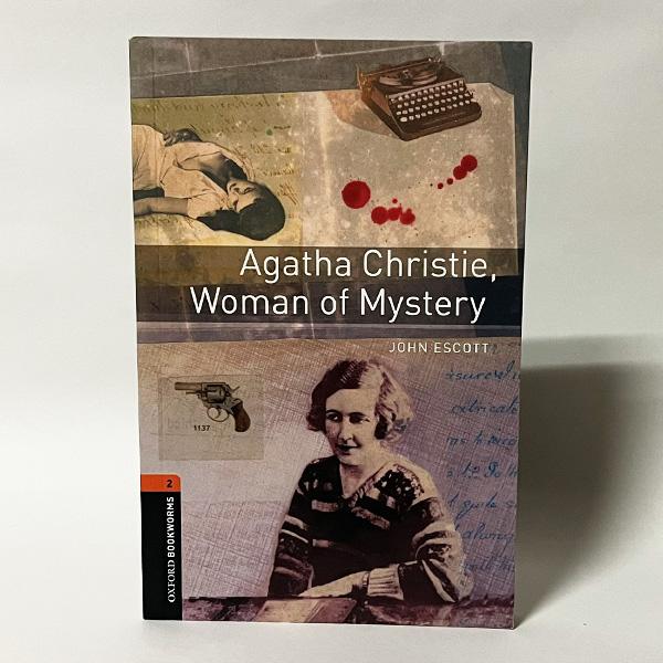 ■種別：中古洋書■著者：John Escott（ジョン・エスコット）■言語：English（英語）※古本ですので相応の使用感や多少のスレ、キズ等は見られますが、読むにあたっての極端なダメージはありません。