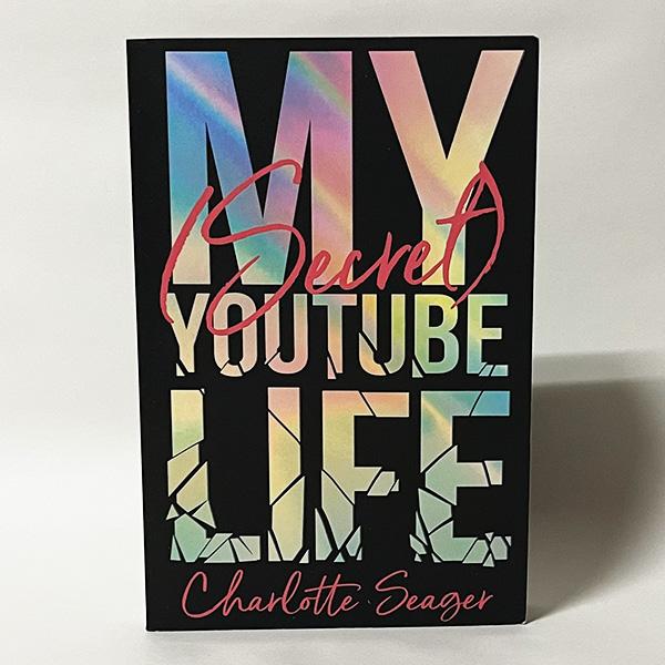 ■種別：中古洋書■著者：Charlotte Seager（シャーロット・シーガー）■言語：English（英語）※古本ですので相応の使用感や多少のスレ、キズ等は見られますが、読むにあたっての極端なダメージはありません。