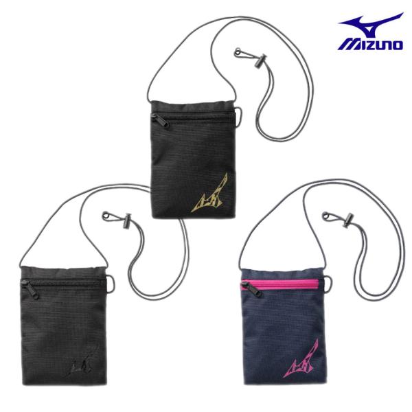 スマホや小物を入れて持ち歩けるネックポーチ■品番：63JMB513■商品名：ネックポーチ■カラー：　09：ブラック　87：ネイビー×ピンク　95：ブラック×ゴールド■サイズ：L12×W1×H18cm■素材名：ポリエステル（裏加工PU）■生産...