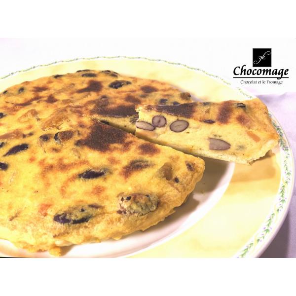 オードヴルにキッシュ。カット済なのでお手軽。冷たく冷やしても、軽く温めてもGood。琥珀酸の旨味たっぷりの帆立と、ポリフェノール、食物繊維たっぷりの豆。あっさりマイルドなチェダーチーズを使用しました。冷凍でのお届けです。    帆立増量しま...